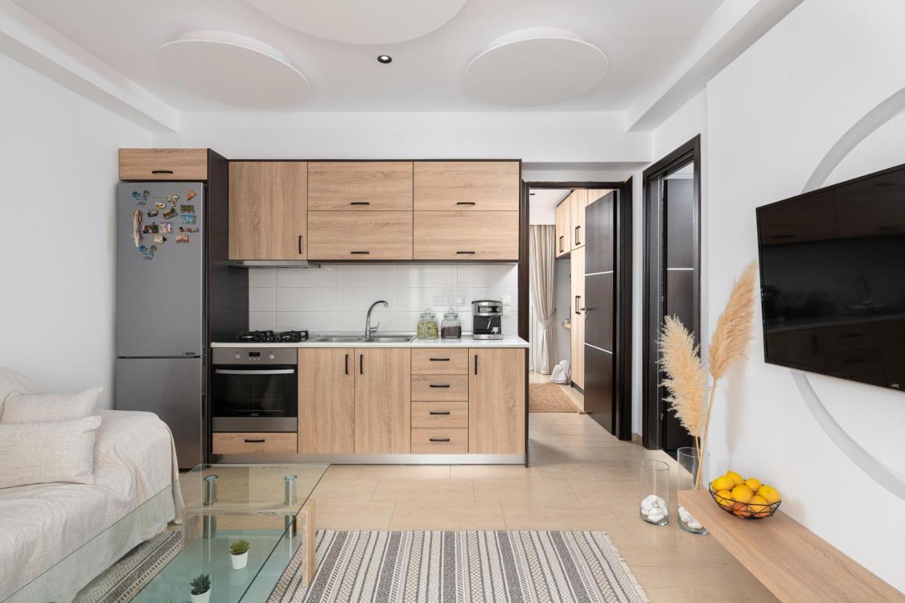 White House Kokas Luxury Apartments Kremasti  Exterior photo