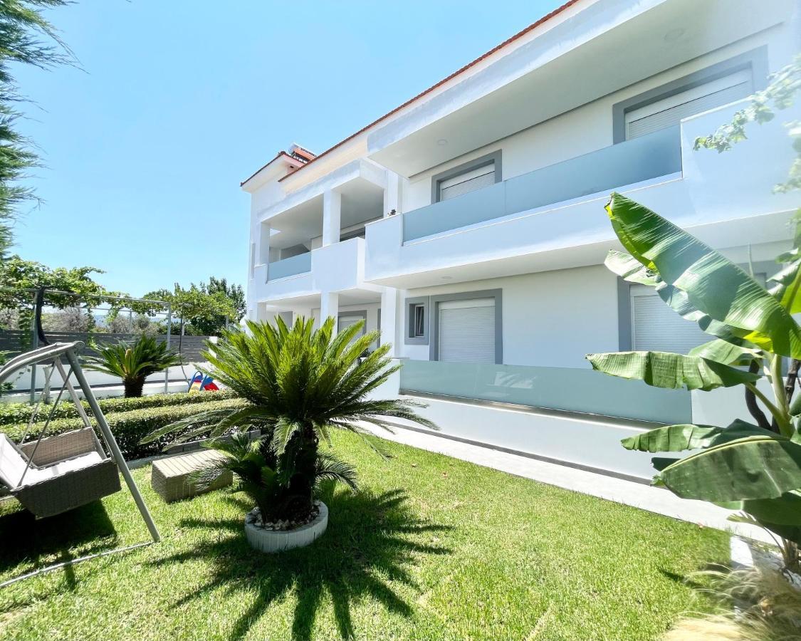 White House Kokas Luxury Apartments Kremasti  Exterior photo